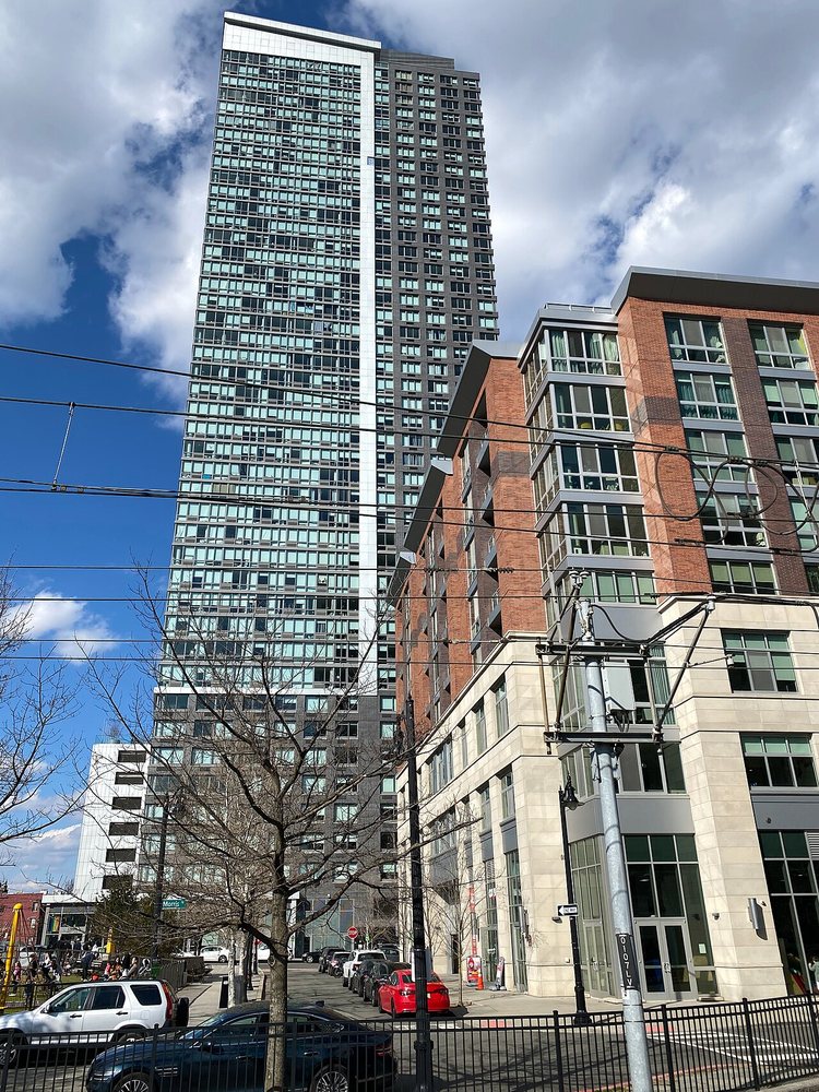 235 Grand Street, 235 Grand Street